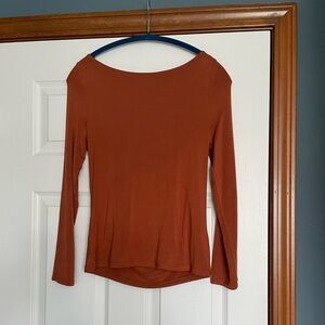 STATE Long-Sleeve Boatneck Top in Rust